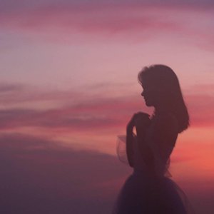 美女诱惑亚洲一区
